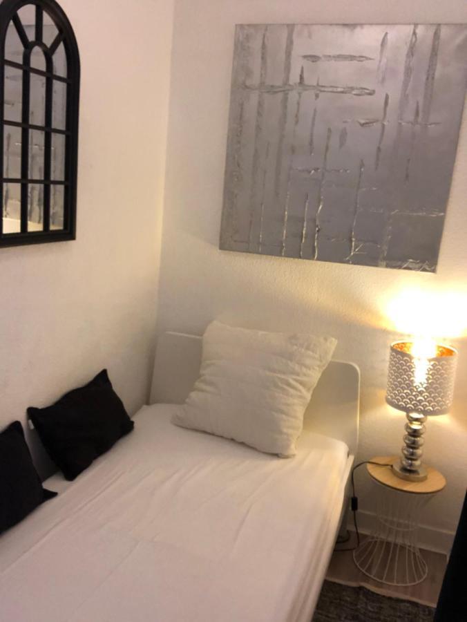 Appartement Studio Cabine A Sete Bord De Mer Extérieur photo
