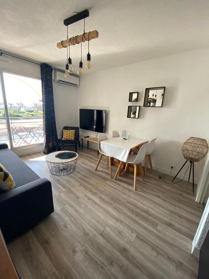 Appartement Studio Cabine A Sete Bord De Mer Extérieur photo
